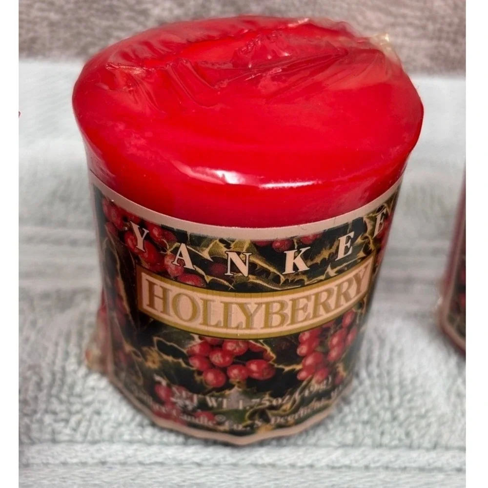 Set of 6 Yankee Candle Hollyberry Sampler‎ Votive Candles